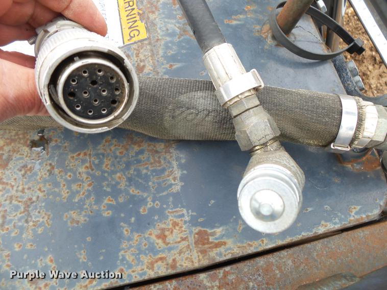 image for item DS9529 Bobcat cold planer