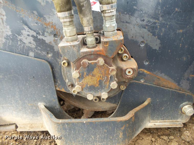 image for item DS9529 Bobcat cold planer