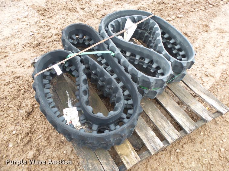 image for item DS9533 Trellbong rubber tracks