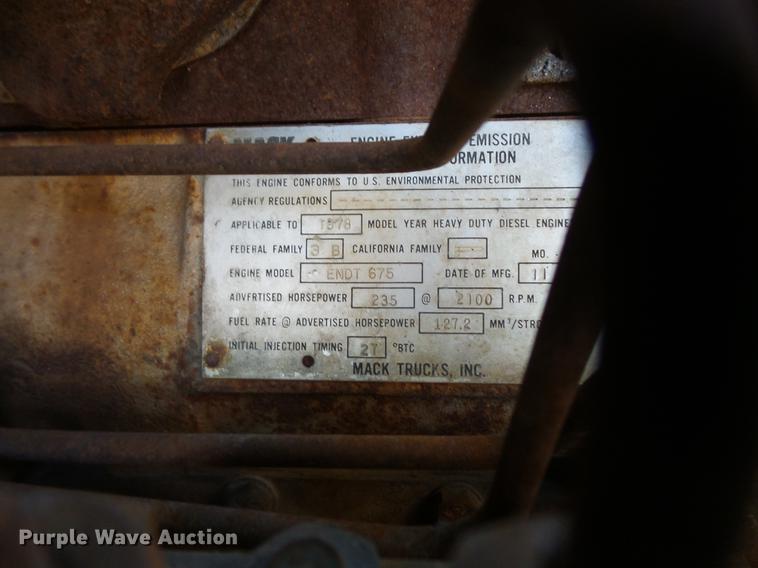 image for item DV9612 1979 Mack ready mix truck