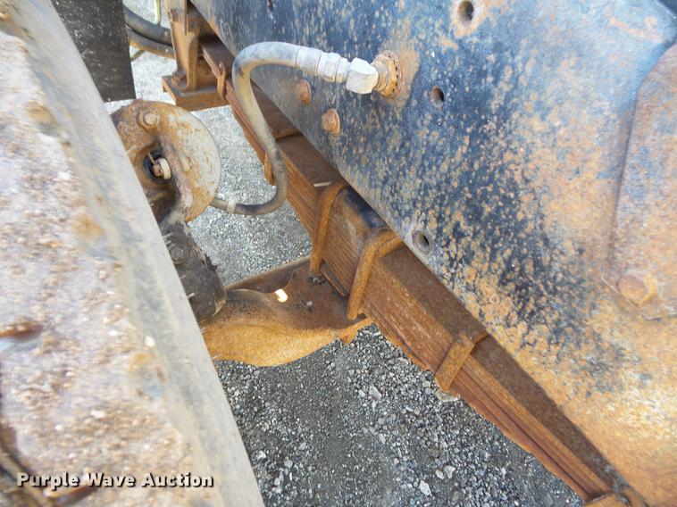 image for item DV9612 1979 Mack ready mix truck