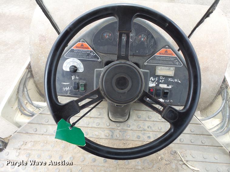 image for item DV9719 2002 Ingersoll Rand SD122DX single drum vibratory roller