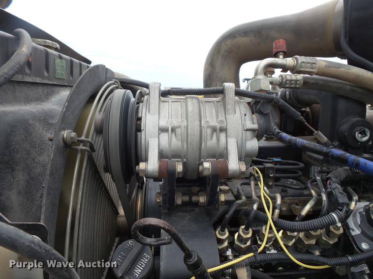 image for item DV9719 2002 Ingersoll Rand SD122DX single drum vibratory roller