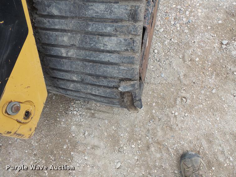 image for item DV9720 2007 Caterpillar 287B skid steer
