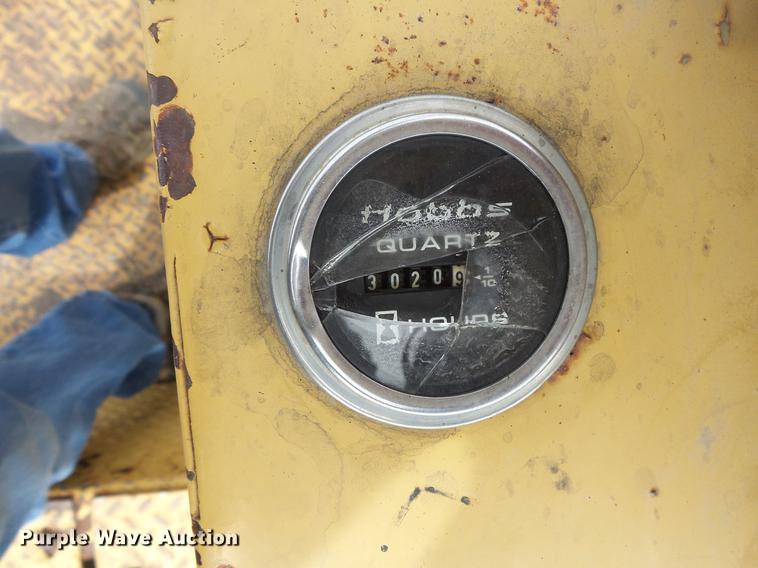 image for item DV9721 Blaw Knox RW-100 road widener