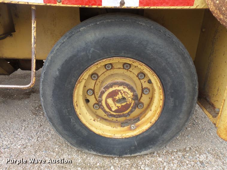 image for item DV9721 Blaw Knox RW-100 road widener