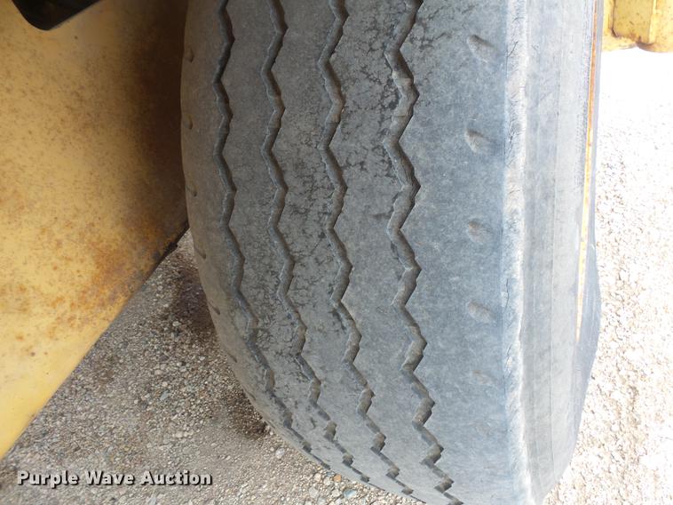 image for item DV9721 Blaw Knox RW-100 road widener