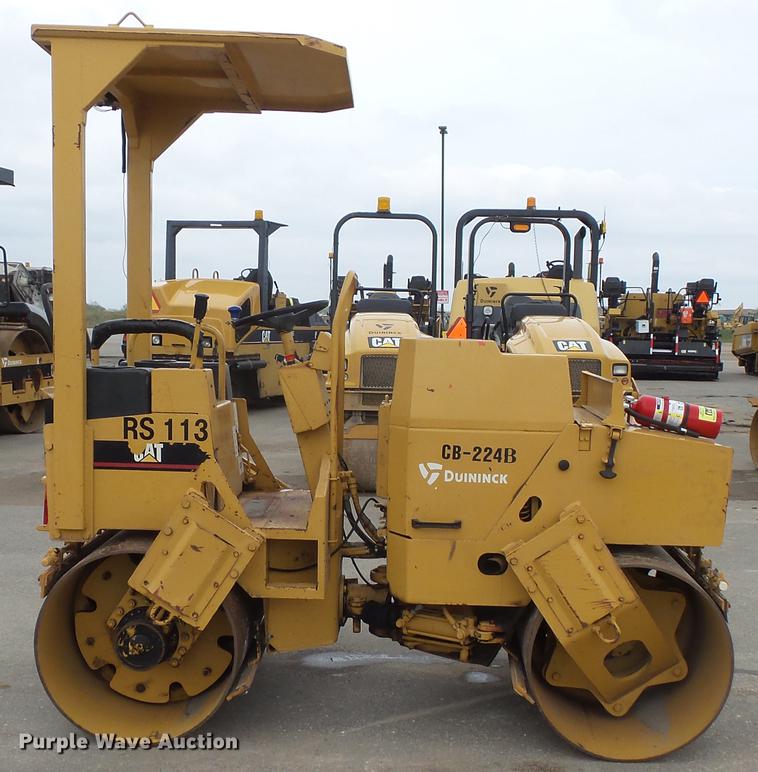 image for item DV9722 Caterpillar CB-224B double drum vibratory roller