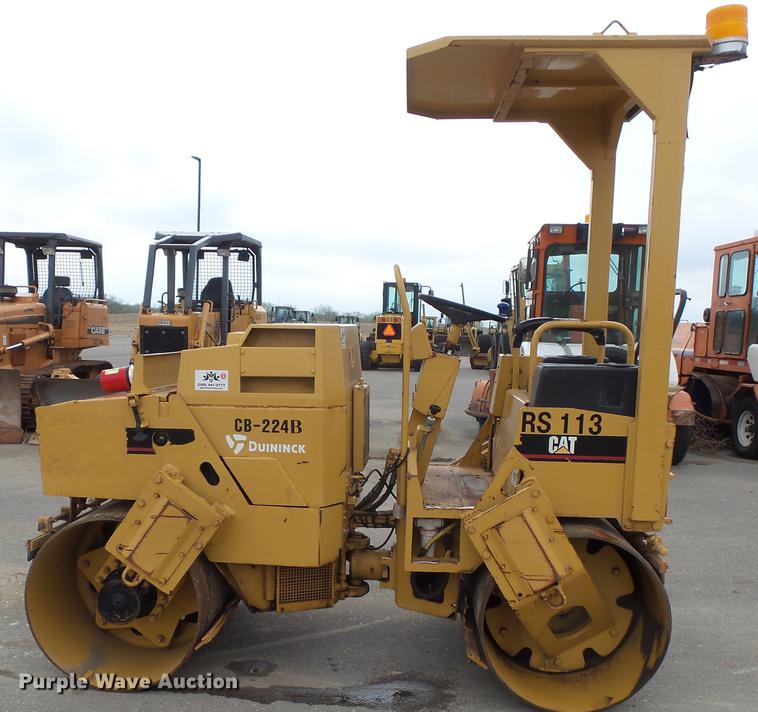 image for item DV9722 Caterpillar CB-224B double drum vibratory roller