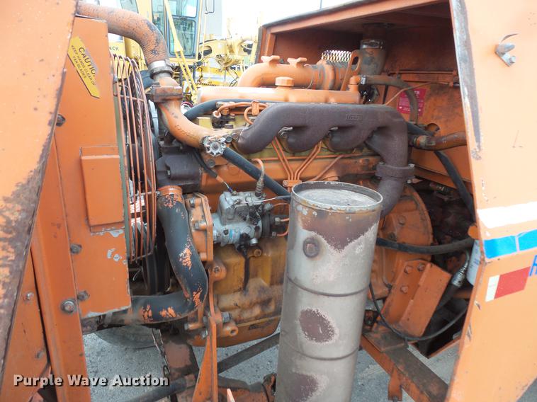 image for item DV9724 1997 Broce Broom RJ-300 broom