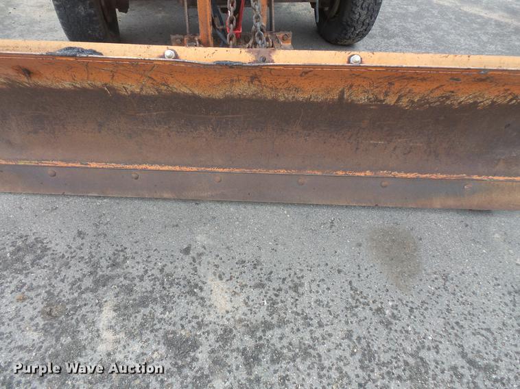 image for item DV9724 1997 Broce Broom RJ-300 broom