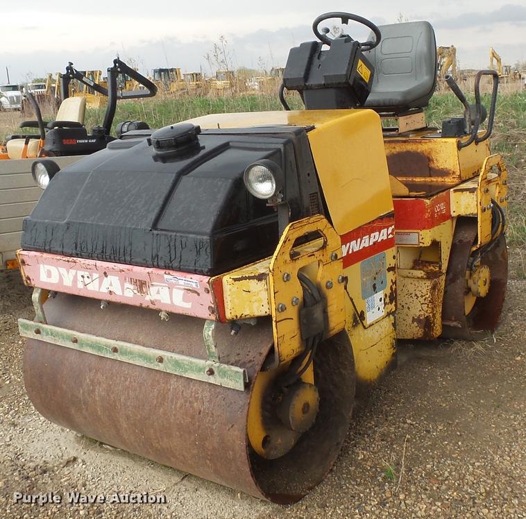 image for item DV9725 1995 Dynapac CC122 double drum vibratory roller