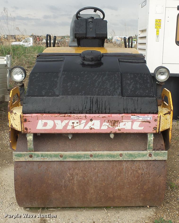 image for item DV9725 1995 Dynapac CC122 double drum vibratory roller