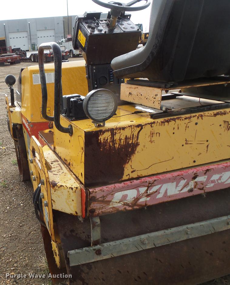 image for item DV9725 1995 Dynapac CC122 double drum vibratory roller