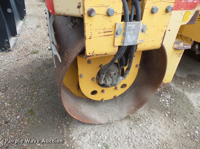 image for item DV9725 1995 Dynapac CC122 double drum vibratory roller