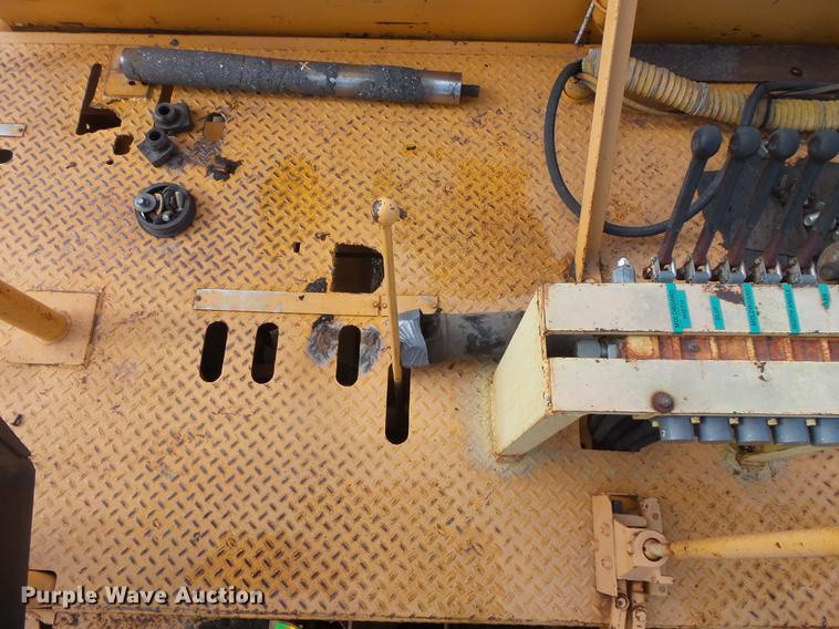 image for item DV9726 Blaw Knox RW-195 road widener