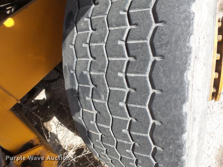 image for item DV9726 Blaw Knox RW-195 road widener