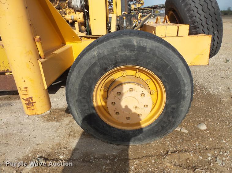 image for item DV9726 Blaw Knox RW-195 road widener