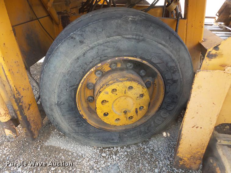 image for item DV9726 Blaw Knox RW-195 road widener