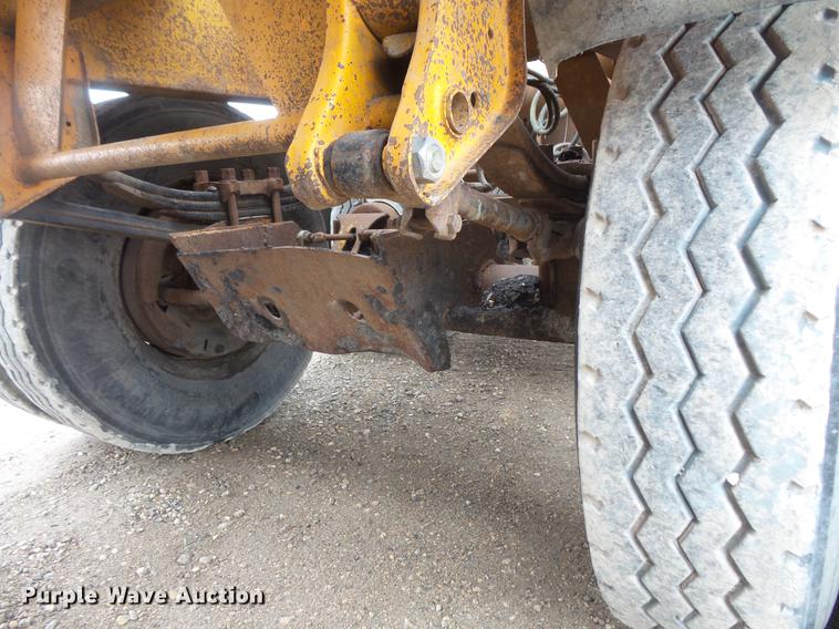 image for item DV9727 1985 Load King bottom dump trailer