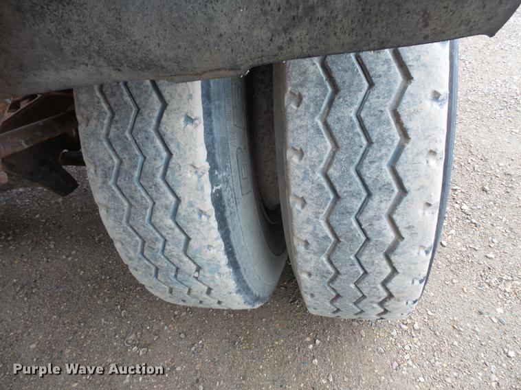 image for item DV9727 1985 Load King bottom dump trailer