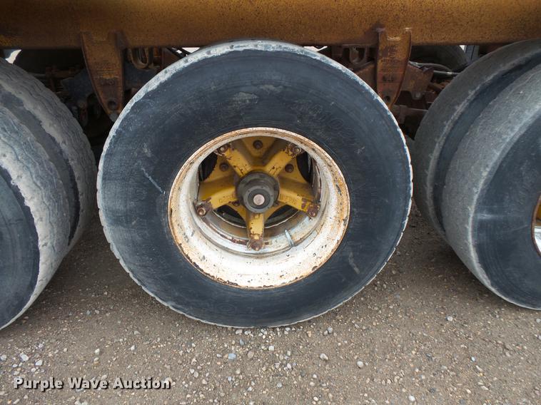 image for item DV9727 1985 Load King bottom dump trailer