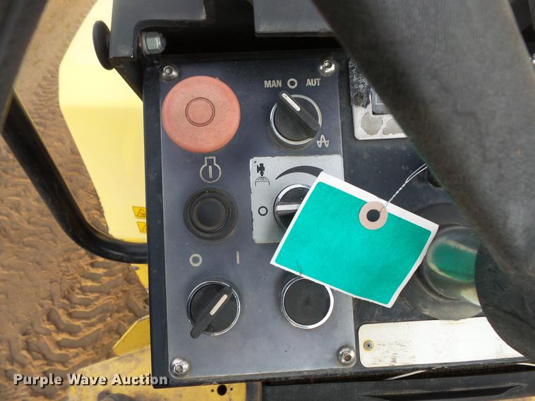 image for item DV9728 2004 Dynapac CC122 double drum vibratory roller