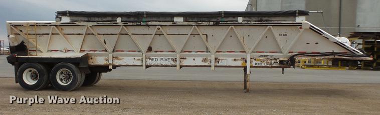 image for item DV9729 1994 Red River LB237 live bottom trailer