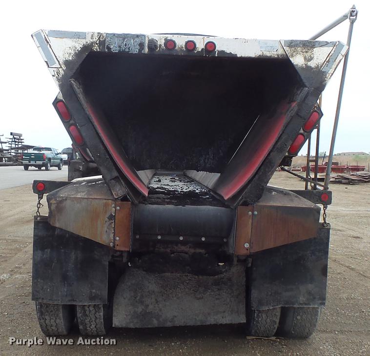 image for item DV9730 1994 Red River LB237 live bottom trailer