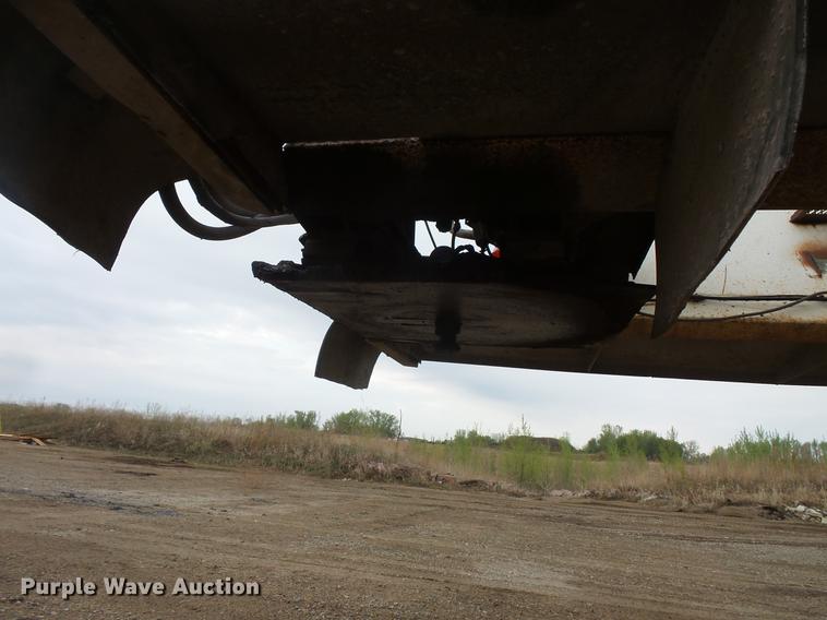 image for item DV9730 1994 Red River LB237 live bottom trailer