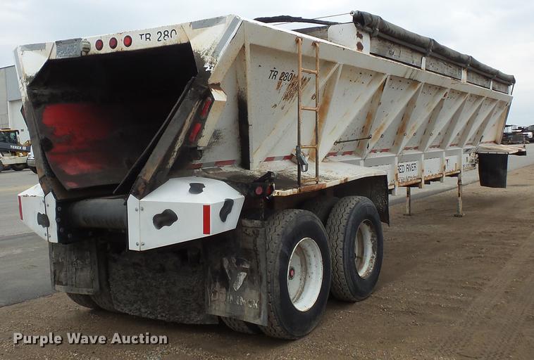 image for item DV9732 1994 Red River LB237 live bottom trailer