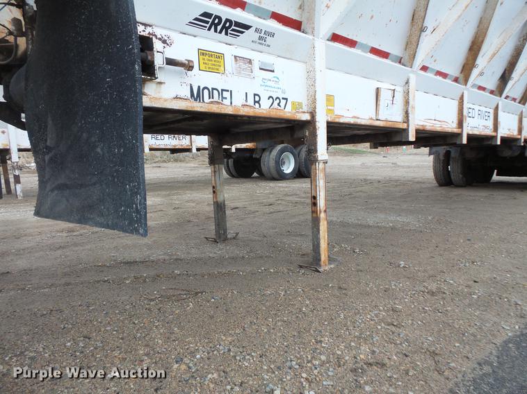 image for item DV9732 1994 Red River LB237 live bottom trailer