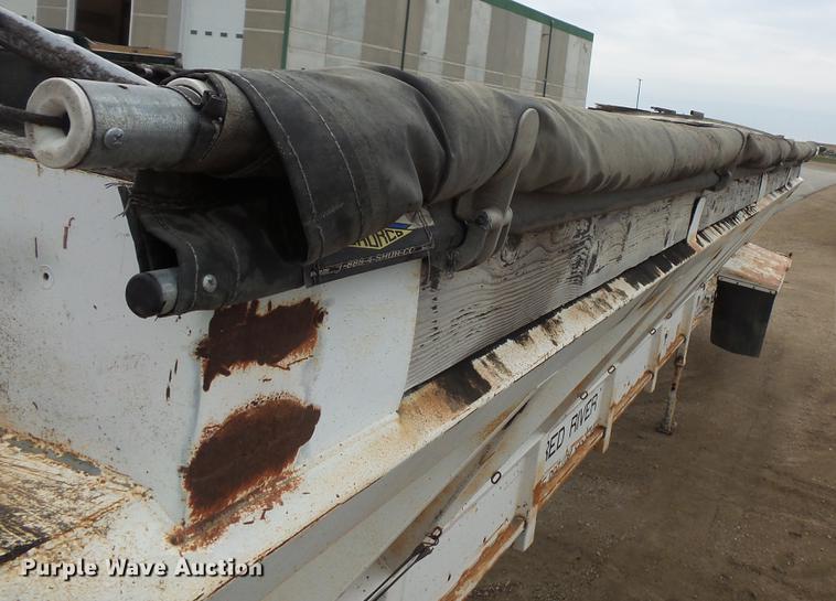 image for item DV9732 1994 Red River LB237 live bottom trailer