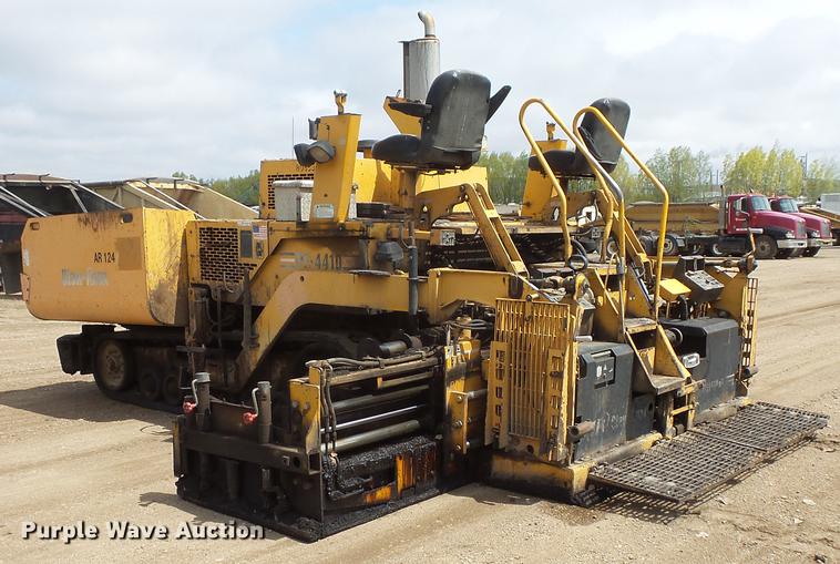 image for item DV9733 Blaw Knox PF-4410 paver