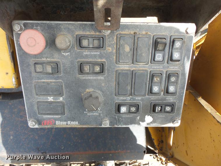 image for item DV9733 Blaw Knox PF-4410 paver