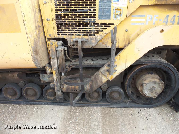 image for item DV9733 Blaw Knox PF-4410 paver