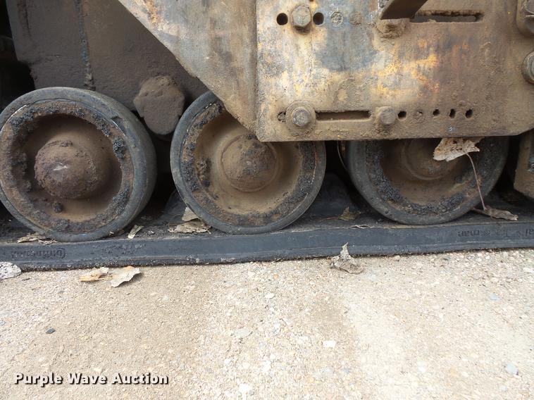 image for item DV9733 Blaw Knox PF-4410 paver