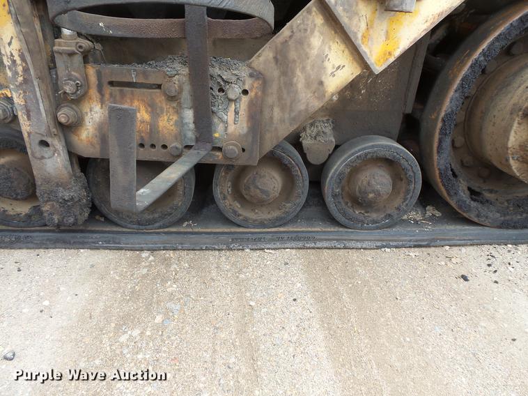 image for item DV9733 Blaw Knox PF-4410 paver