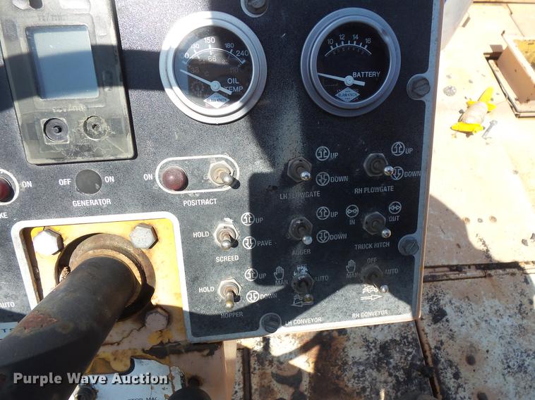 image for item DV9734 2001 Blaw Knox PF-3200 paver