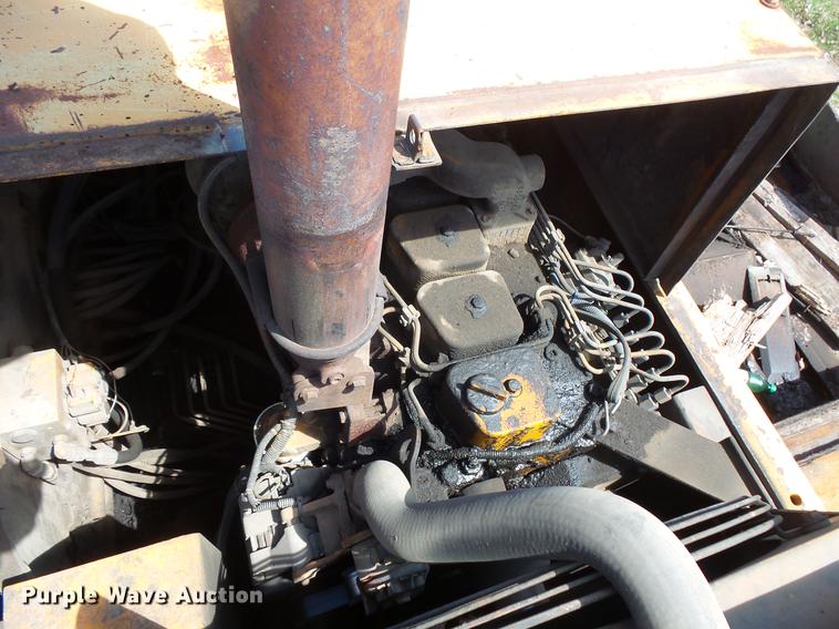 image for item DV9735 1998 Blaw Knox F-3172 paver