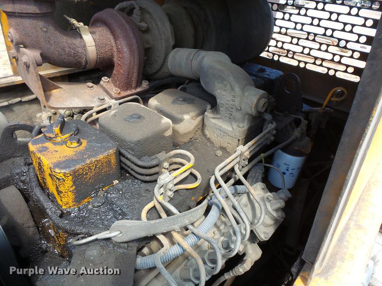 image for item DV9735 1998 Blaw Knox F-3172 paver