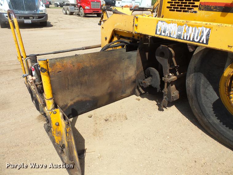 image for item DV9735 1998 Blaw Knox F-3172 paver