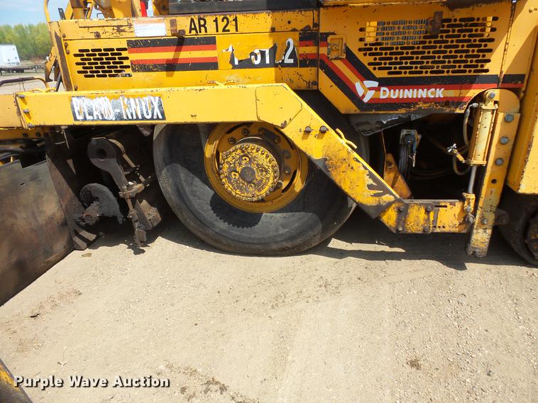 image for item DV9735 1998 Blaw Knox F-3172 paver