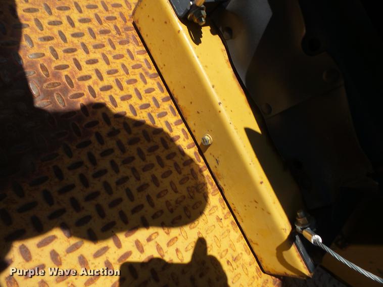 image for item DV9736 2000 Caterpillar CB-634C double drum vibratory roller