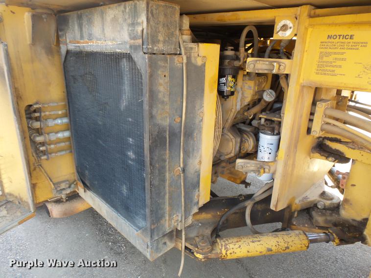 image for item DV9736 2000 Caterpillar CB-634C double drum vibratory roller