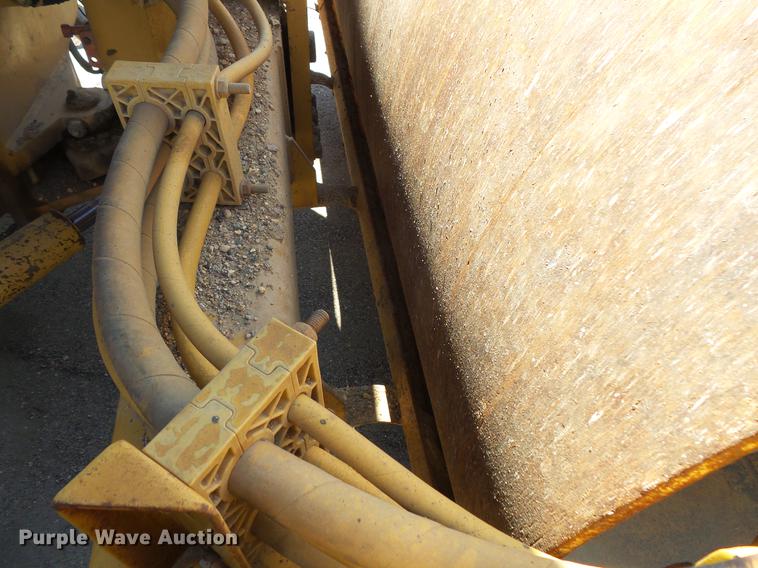 image for item DV9736 2000 Caterpillar CB-634C double drum vibratory roller