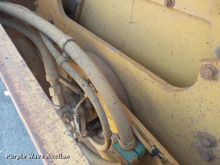 image for item DV9736 2000 Caterpillar CB-634C double drum vibratory roller