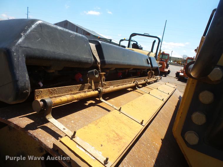 image for item DV9736 2000 Caterpillar CB-634C double drum vibratory roller