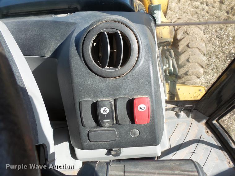 image for item DW9716 2009 Caterpillar 420E backhoe