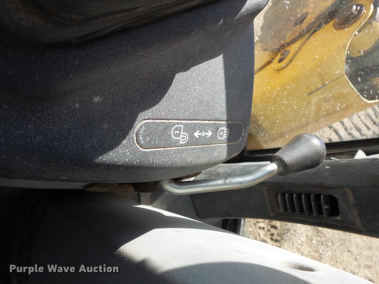 image for item DW9716 2009 Caterpillar 420E backhoe